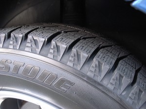 Studless tyre
